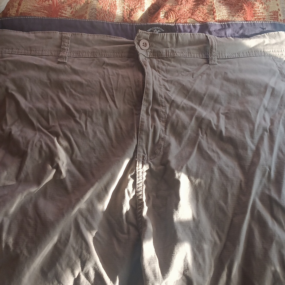 nwot Beverly hills polo club mens cargo shorts
